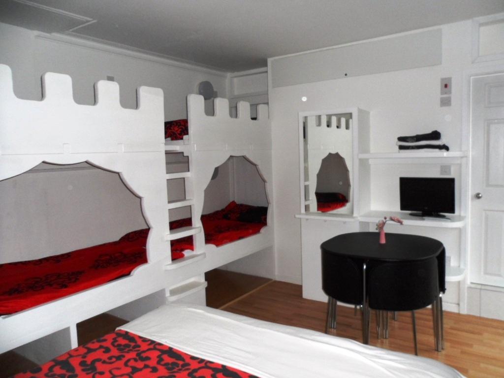 Galway Guest House Веймут Екстер'єр фото