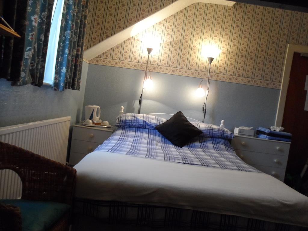 Galway Guest House Веймут Номер фото